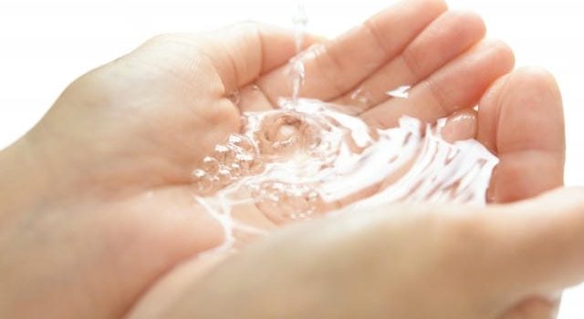 業務用現場を支えるガラス容器の多様性と美観がもたらす機能と可能性 業務用現場を支えるガラス容器の多様性と美観がもたらす機能と可能性